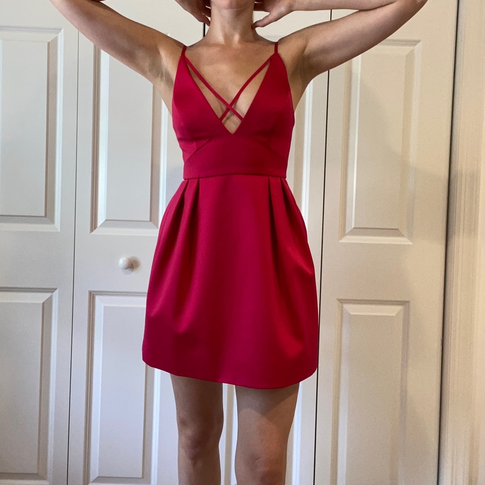๐ Barbiecore TopShop Hot Pink Front Cross Mini Dress size 4 ๐ - Picture 4 of 14